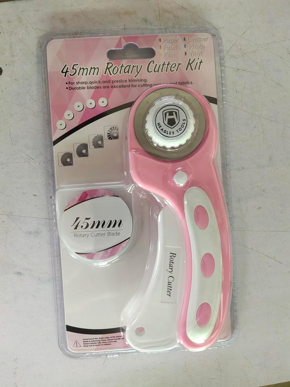 45Mm Rotary Cutter with 5Pcs Extra Blades, Ergonomic Handle Rolling Cutter with Safety Lock for Fabric, Leather, Crafting, Sewing, Quilting, Fabric Rotary Cutter Perfect for Left & Right Hand(Pink)