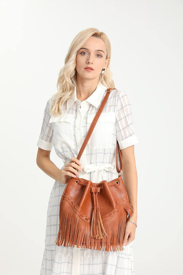 Leather Bucket Bags for Women Crossbody Fringe Purses with Drawstring Ladies Tassel Hobo and Shoulder Handbags