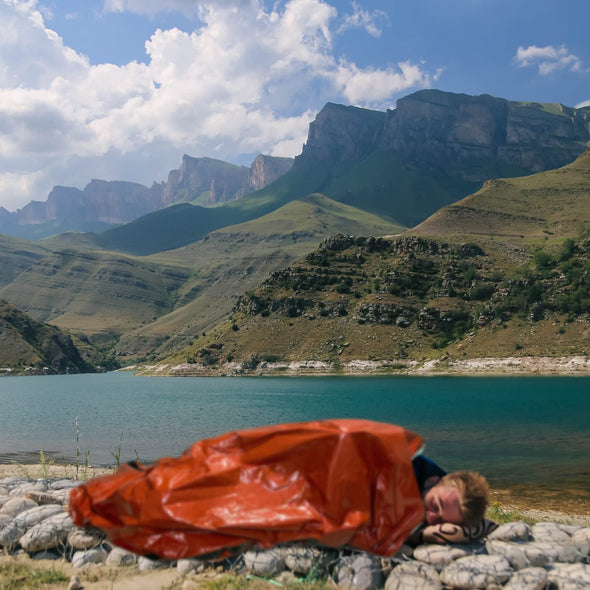 Emergency Bivy Sack Bivy Bag - Emergency Sleeping Bags 4 Pack Mylar Survival Sleeping Bag Emergency Bivvy Sack Waterproof Lightweight Foil Military Patriot Compact Gear Blanket Thermal Escape Camping
