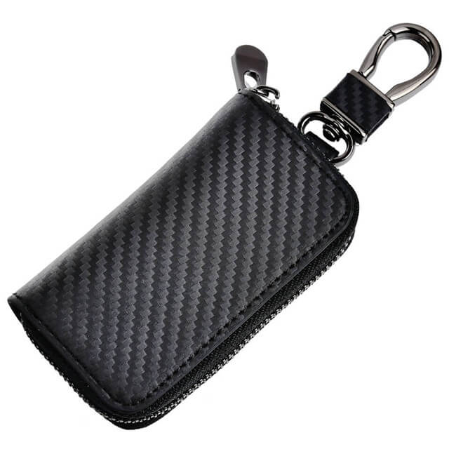JVCV® Microfiber Leather Car Keychain, Universal Key Fob Keychain Carbon  Fiber Pattern Leather Key Chain Holder for Men and Women (Black Buckle-Red  Stiches) : Amazon.in: Car & Motorbike